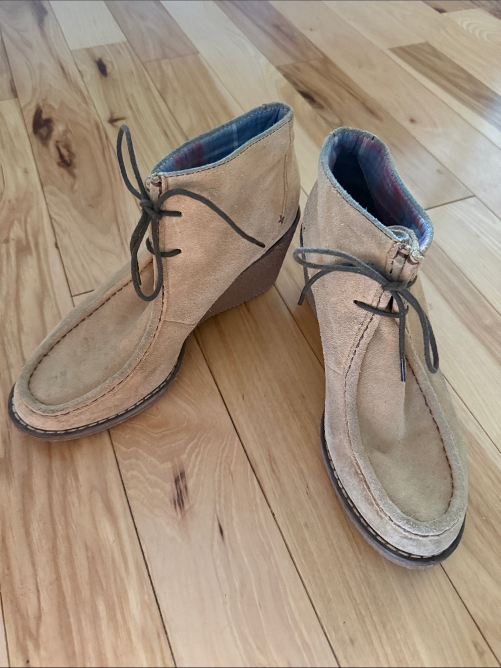 Dr. Scholl's Women's Suede Moccasin Wedge Ankle Boots in Beige